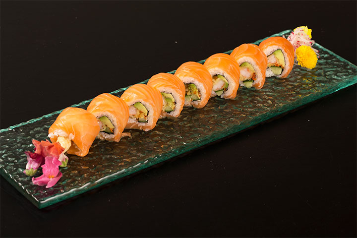 Red-Dragon-Roll